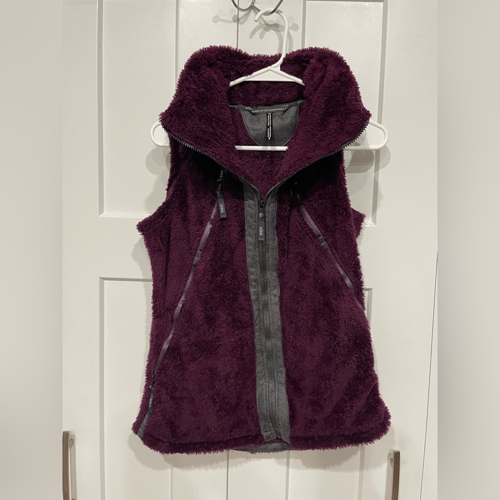 Kuhl Vest Womans Small Purple Flight Deep Pile Full Zip Hooded Camping Hiking